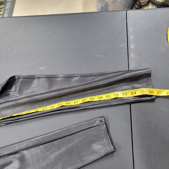 Spanx Faux Leather Leggings 2437Q Black Women’s XL Petite Career Grunge Classic - Picture 10 of 10